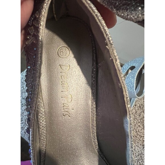Dream Pairs Silver Glitter Wedge Sandals Size 6.5 - Picture 2 of 5
